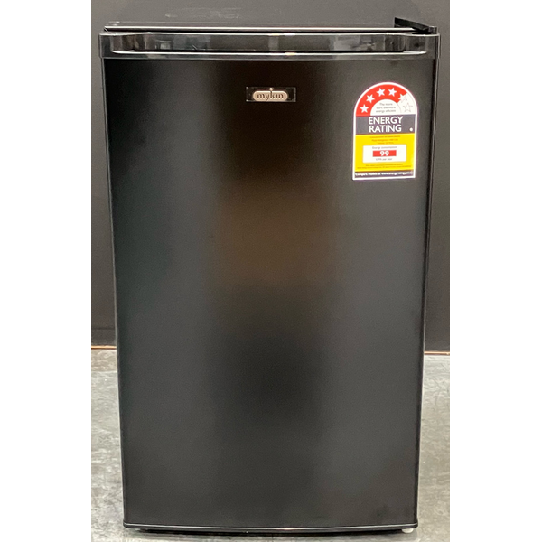 Mykin 124L Bar Fridge Black MBF124B